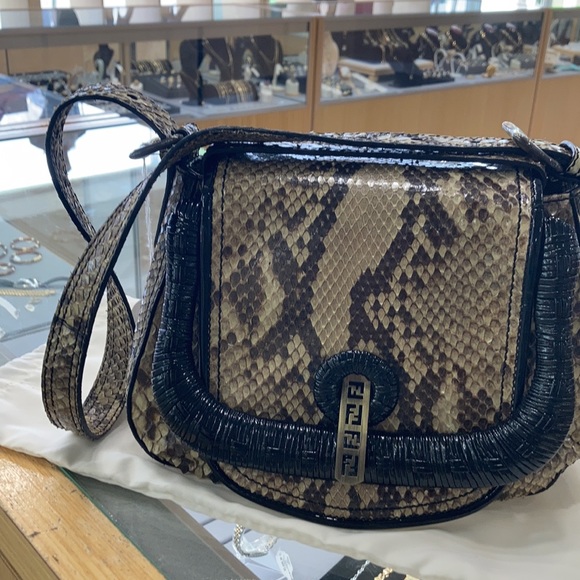 Rare python runway Fendi bag - Picture 10 of 17